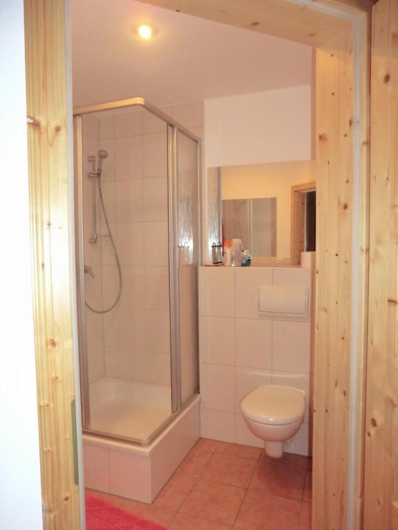 Zum Horizont Hotel Deggendorf Buitenkant foto
